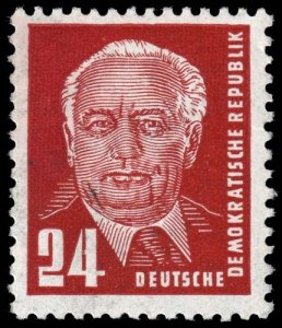 German Democratic Republic - Scott 115 - Mint-Never-Hinged - Dirty Front