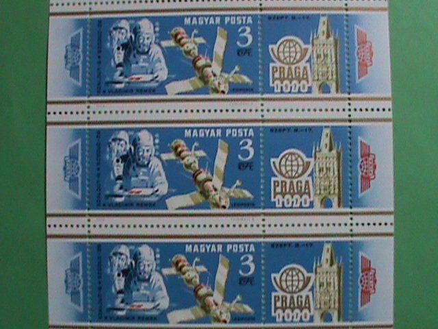 HUNGARY STAMP:1978-PRAGA-1978 SOVIET AND AMERICAN SPACE SHIP PROGRAM-MINT S/S