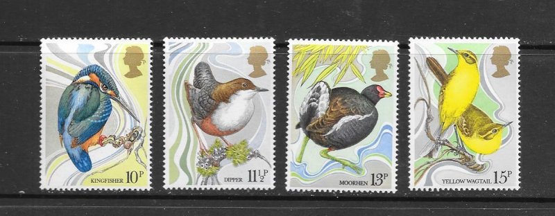 BIRDS - GREAT BRITAIN #884-7   MNH