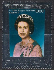 Togo 947A MNH 1977 Queen Elizabeth II (102)(ad4830)