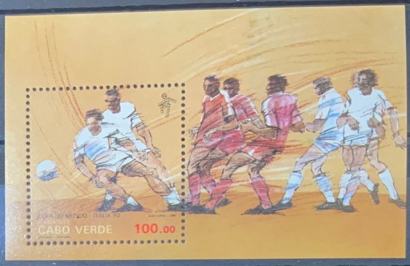 CAPE VERDE 1990 WORLD CUP MINISHEET SGMS654 UNMOUNTED MINT