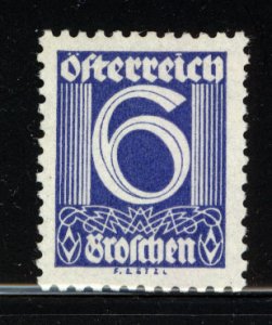 Austria 1925  Scott #308 MH