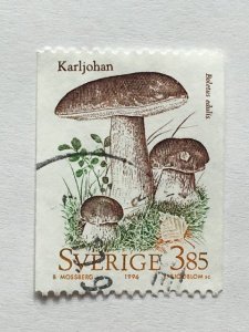 Sweden – 1996 – Single “Mushroom” stamp – SC# 2186 - CTO