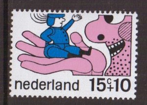 Netherlands  B440  MNH  1968  Child welfare   fairy tale  15c