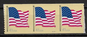 2007 USA 4187 Flag PNC strip of 3 MNH