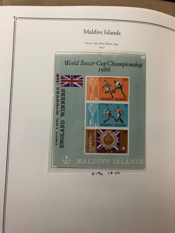 MALDIVE ISLANDS – BEAUTIFUL MINT COLLECTION IN 2 PALO ALBUMS – 421792