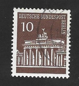 German Occupation Berlin 1966 - U - Scott #9N251