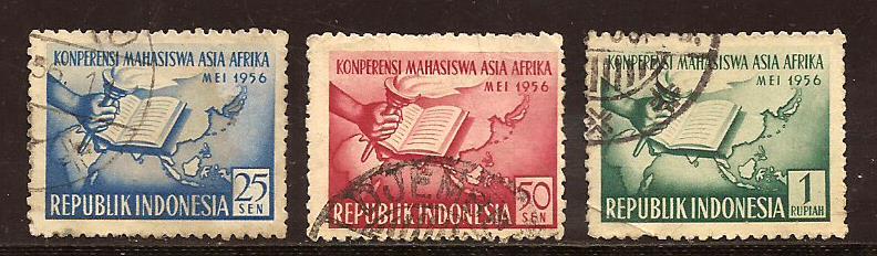 Indonesia  #  421 - 23  used