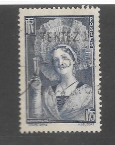 France  1938   Costume  Champagne    Sc# 350  Used     CV $4.50