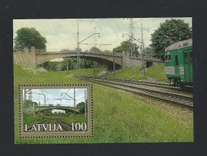 Latvia  sheetlet multiple item MNH  sc # 626