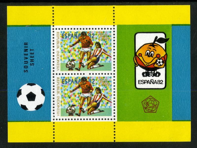 INDONESIA 1177a MNH SS SCV $11.00 BIN $6.50 SOCCER