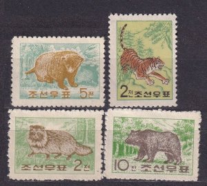 1962 North Korea 368-370,374 Fauna - Bear, Tiger 12,70 €