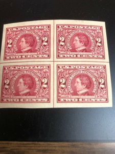 371 .02 Alaska Yukon Superb Jumbo Centerline Block Of 4 Top 2 Stamps Hinged