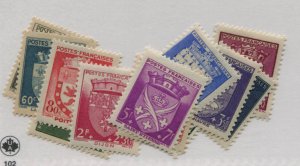 FRANCE  B135-46  MNH