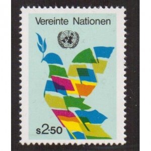 United Nations Vienna   #8  MNH  1980  dove holding olive branch  2.50s