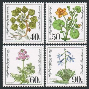 Germany B589-B592,MNH.Michel 1108-1111.Endangered species 1981.Water nut,flowers