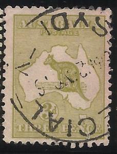Australia 5 3d Used