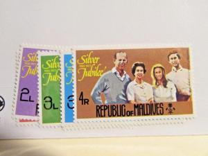 MALDIVES  Sc #662 663 664 665 666 667  ** MNH, Silver Jubilee stamps, Fine +