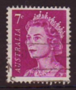 Australia 1966 Sc#402A, SG#388a 7c Purple Queen Elizabeth USED