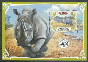 Gabon   2019  SS    rhinoceros   Mint NH VF   PD