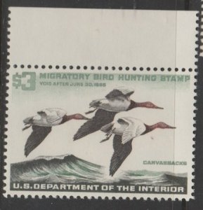 U.S. Scott Scott #RW32 Duck Stamp - Mint NH Single