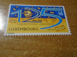 Luxembourg  #  1012  MNH