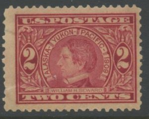 US Sc#370 1909 2c Alaska-Yukon Perf. F-VF Centered OG MH with a Wrinkle (ab)