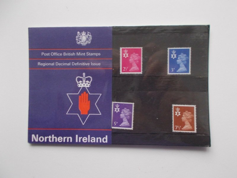 1971 N. Ireland Machins 2.5p to 7.5p Original Cellophane Presentation Pack no.29