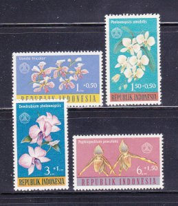 Indonesia B146-B149 Set MHR Flowers, Orchids (A)