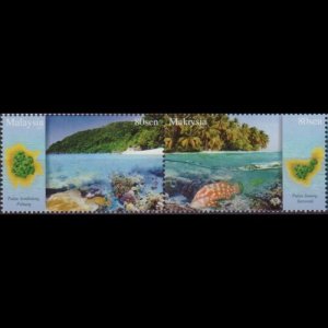 MALAYSIA 2015 - Scott# 1571c-d Islands Views 80c NH