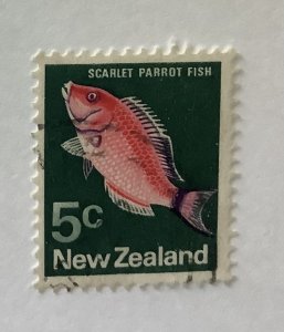 New Zealand 1970 Scott  444  used - 5c, Scarlet parrotfish