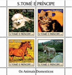 SAO TOME E PRINCIPE 2004 SHEET DOMESTIC ANIMALS DOGS CATS DONKEYS HORSES st4227
