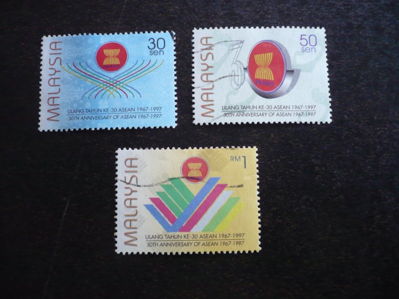 Stamps - Malaysia - Scott# 629-631 - Used Set of 3 Stamps