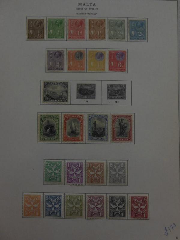 MALTA : A Beautiful & Fresh all Mint collection on album pages. SG Catalog £1831