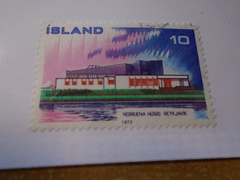 Iceland  #  455  used