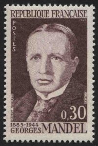 France  1104 MNH