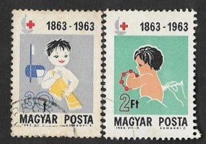 SE)1963 HUNGARY CENTENARY OF THE RED CROSS, CHILDREN, 2 USED STAMPS