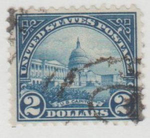 U.S. Scott #572 U.S. Capitol Building Stamp - Used Single