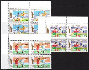 Viet Nam 1993 Sc#2443/2445 WORLD CUP USA 1994 Block of 4 MNH