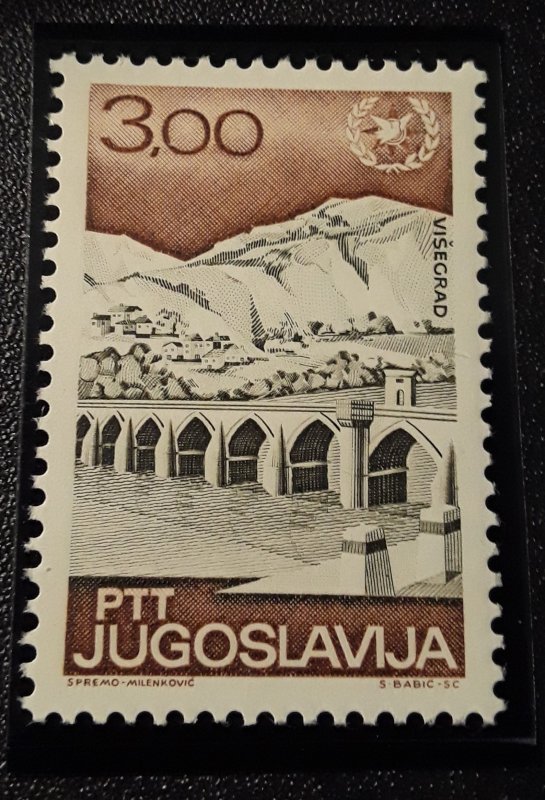 Jugoslavia Set of 6 MNH Buildings Catalog # 876-881