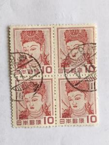 Japan – 1953-54 – Block of 4 Stamps – SC# 580 - Used