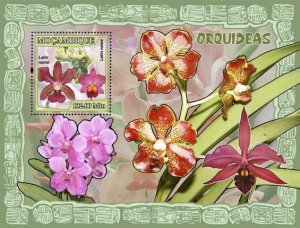 MOZAMBIQUE - 2007 - Orchids - Perf Souv Sheet - Mint Never Hinged