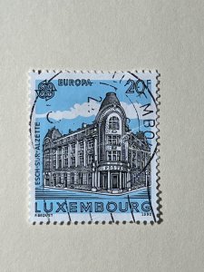 Luxembourg, 834, Used