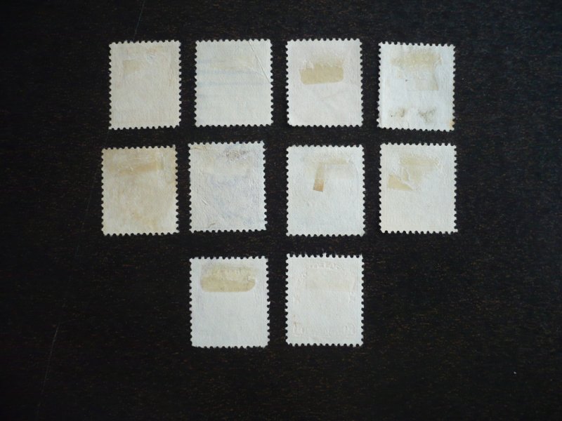 Stamps - Canada - Scott#105,107,109-110,112-118,122 - Used Part Set of 10 Stamps