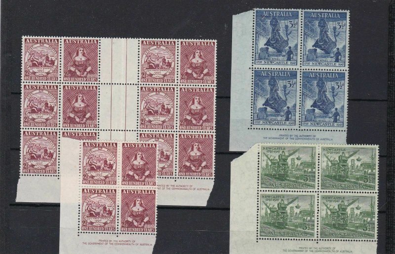 AUSTRALIA , VINTAGE NEVER MOUNTED MINT STAMPS BLOCKS REF 127 