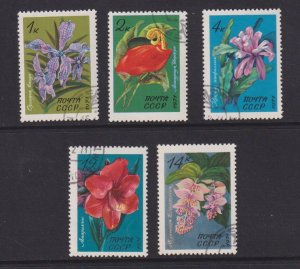 Russia  #3924-3928  cancelled  1971   flowers