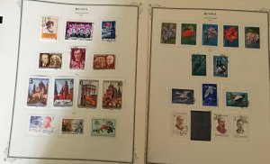 COLLECTION OF RUSSIA 1970-80 STAMPS HINGED ON ALBUM PAGES - 1200V - USED