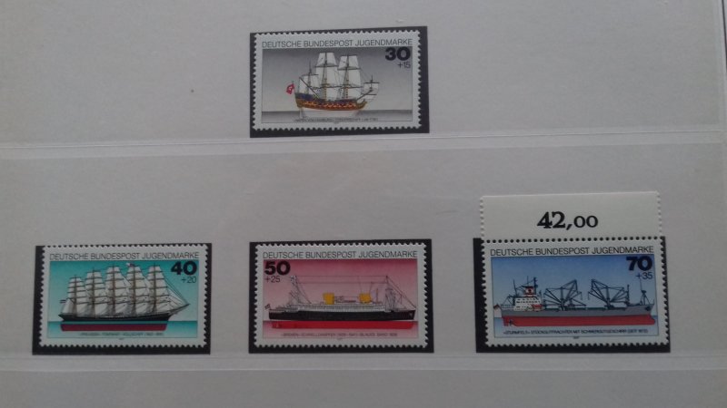 Gernany 1977 Youth Hostel - Ships Mint