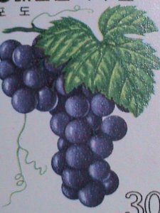 ​KOREA-1974-SC#896 FRUIT ISSUE-GRAPES MNH VERY FINE WE SHIP TO WORLD WIDE