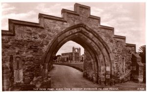 VINTAGE POSTCARD THE ANCIENT ENTRANCE TO THE TOWN OF ELGIN SCOTLAND c. 1930